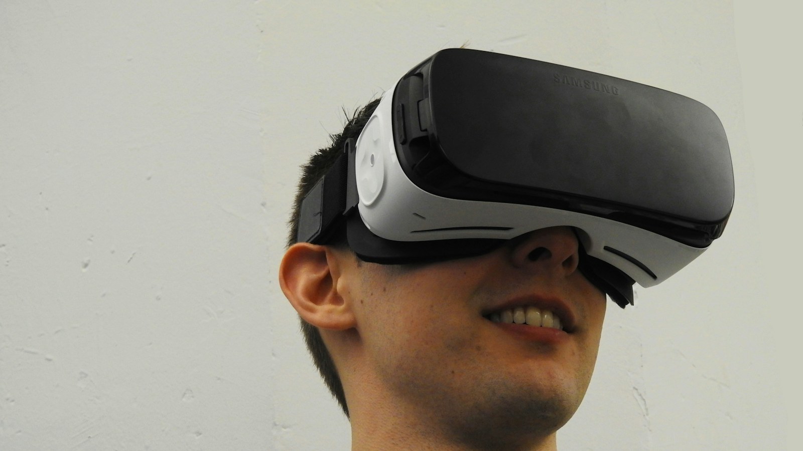 Person wearing a virtual reality headset