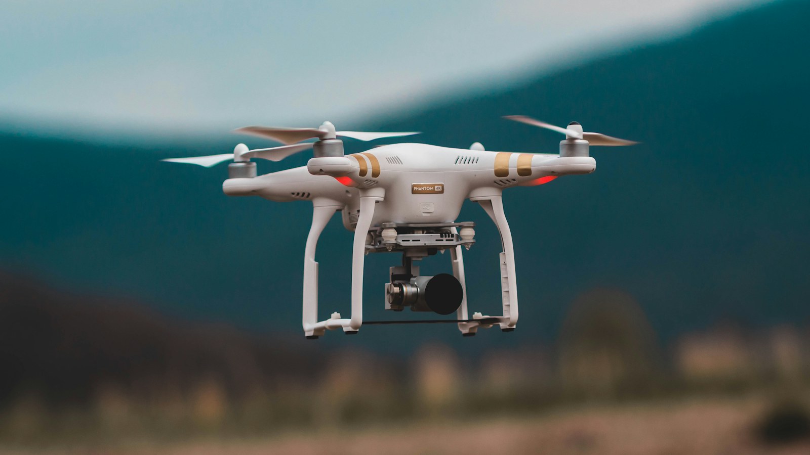 Quadcopter drone with camera and flight components