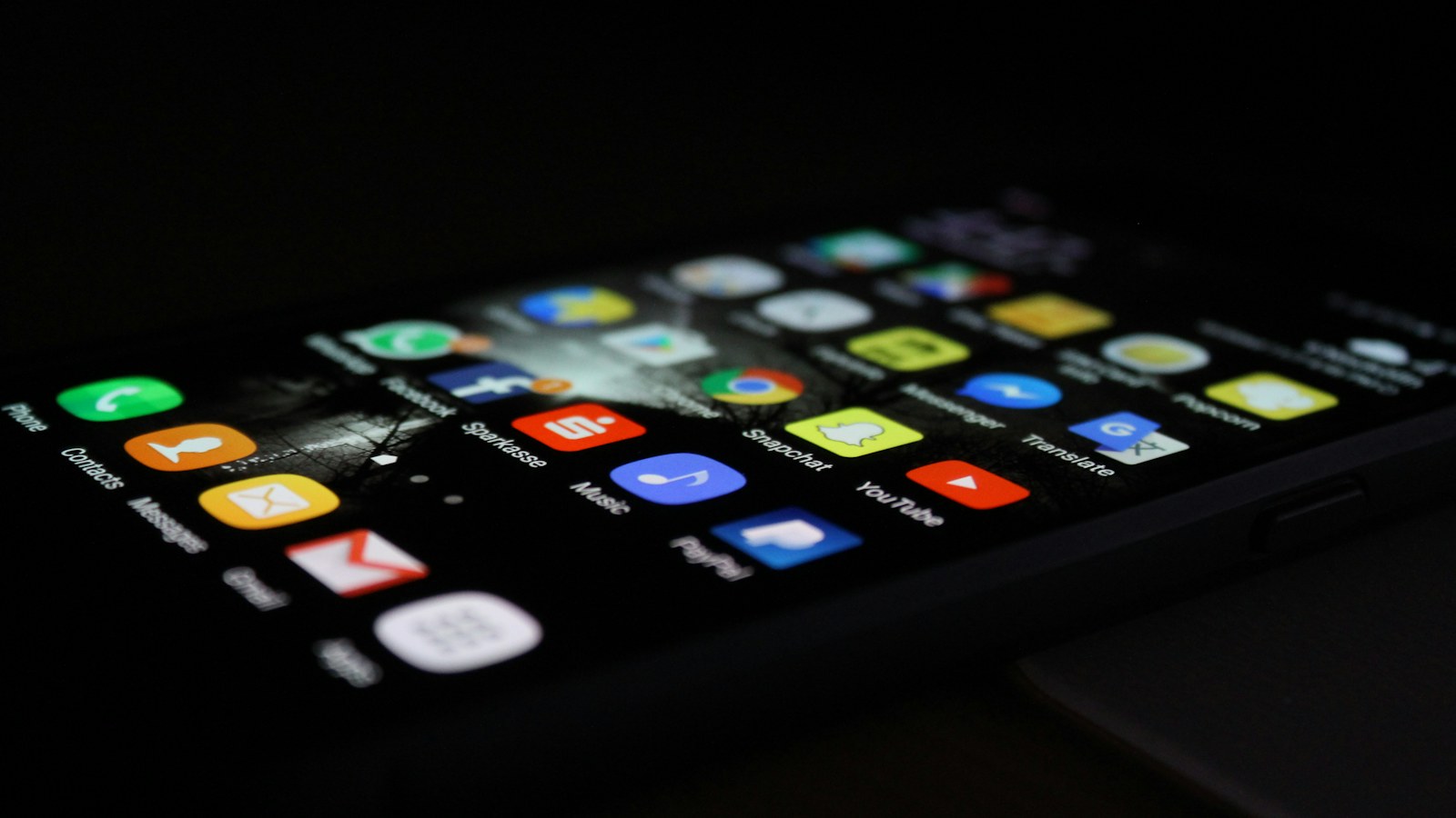 Smartphone displaying mobile application icons